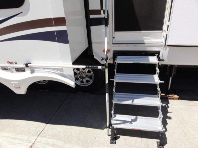 RV Steps Parts & Accessories in Canada